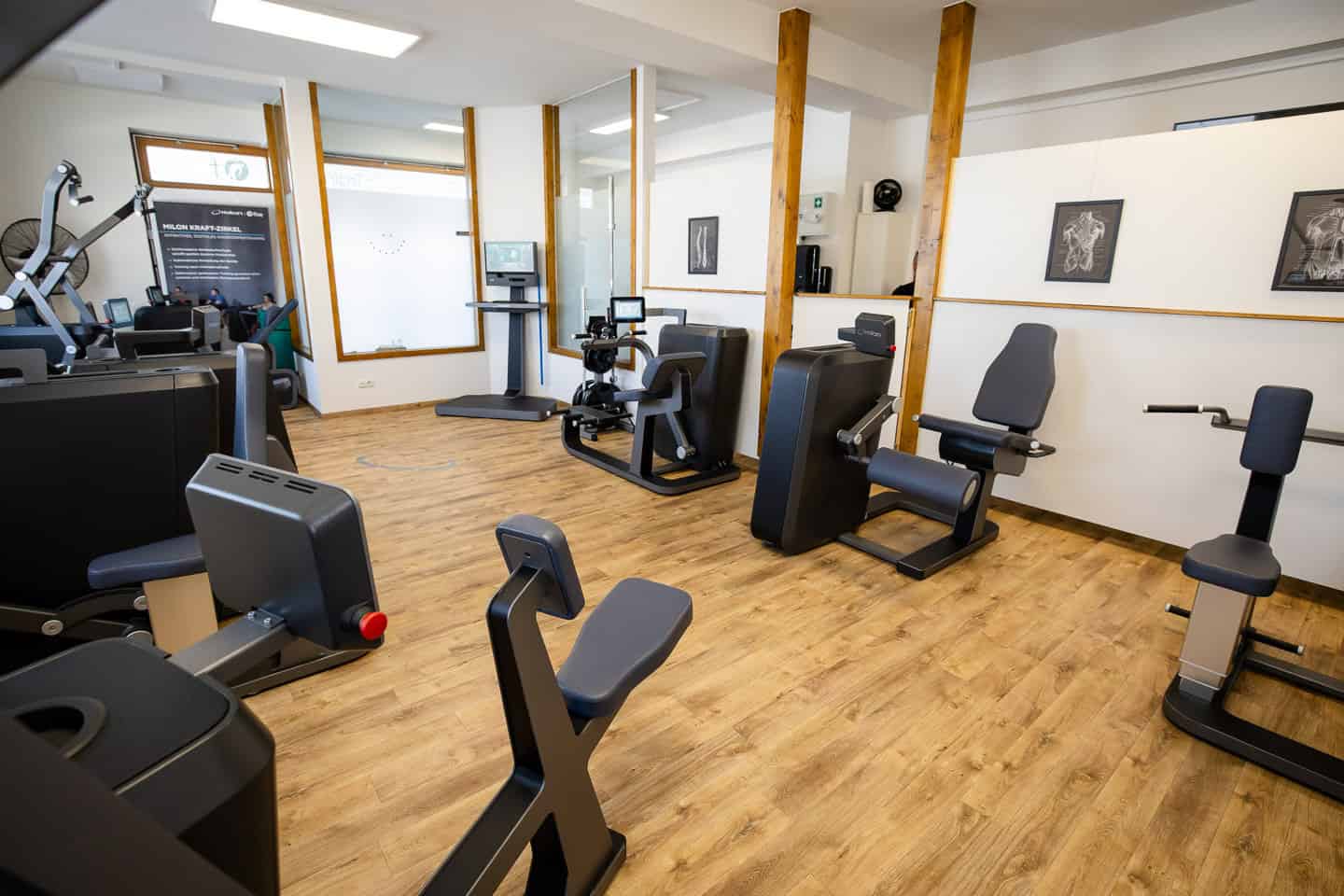 Und Fitnessstudio in Penzberg mit modernen Geräten.
